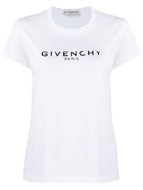 Givenchy logo-print Cotton T-shirt - Farfetch in 2020 | Cotton logo, Cotton tshirt, Givenchy logo