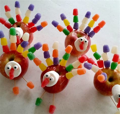 The Better Baker: Edible Apple Turkey Craft - Kid Friendly