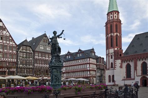 Reconstruction of Frankfurt's Old Town - The Archaeology News Network