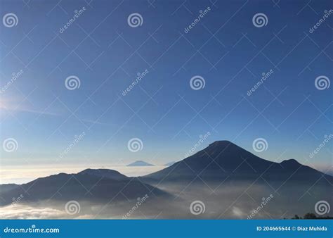 Mountain View from Bukit Sikunir Dieng, Indonesia Stock Photo - Image of snow, hiking: 204665644