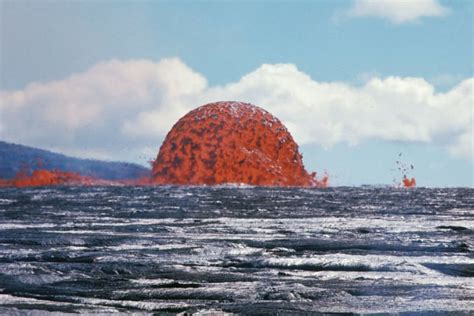 This Photo Shows a 65-Foot-Tall Lava Dome | PetaPixel