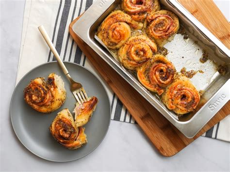 Ham and Cheese Breakfast Rolls – Recette Magazine