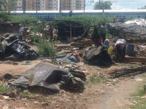 Indian Railways "bulldoze" makeshift shanties in Ahmedabad as Modi decides to visit to city on ...