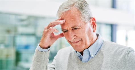 What Are the Early Signs and Symptoms of Memory Loss?