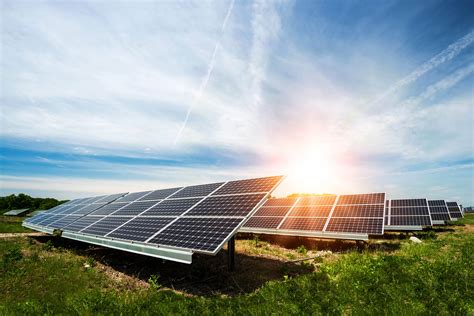 What Are the Advantages in Using Solar Energy Resources? - Health n Well.com