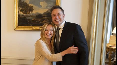 Elon Musk Meets Italy PM Giorgia Meloni, Bashes Biden on Twitter ...