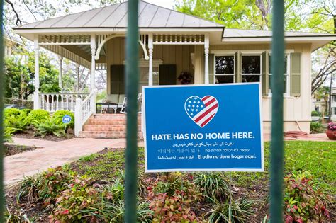 Why ‘No Hate Here’ signs are actually pretty hateful