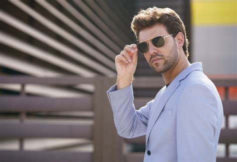 Best Fashion And Trendy Sunglasses For Men In 2023 | The Celebrity Week ...