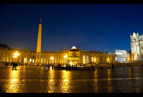 St. Peter's Square - Night | Patrick Kilkenny | Flickr