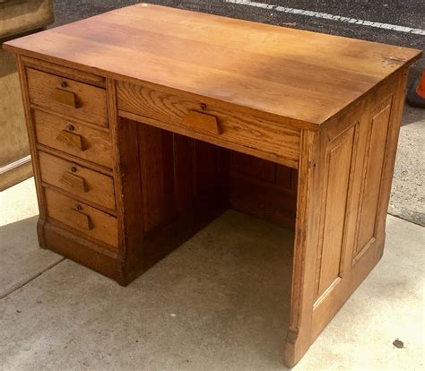 Uhuru Furniture & Collectibles: Oak 5-Drawer Desk - $95 SOLD