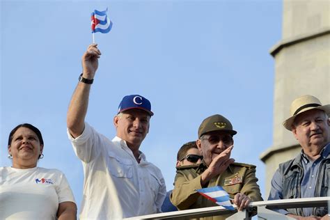 Cuban Prez elected head of communist party - The Statesman