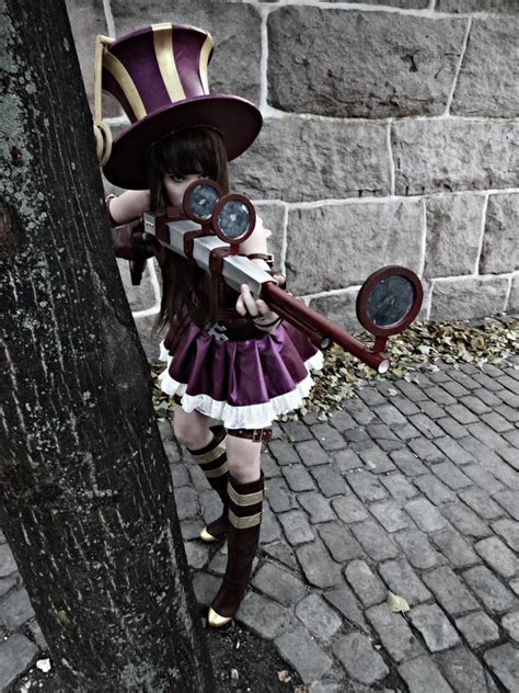 League of Legends - Caitlyn Cosplay. by KawaiiTine on DeviantArt