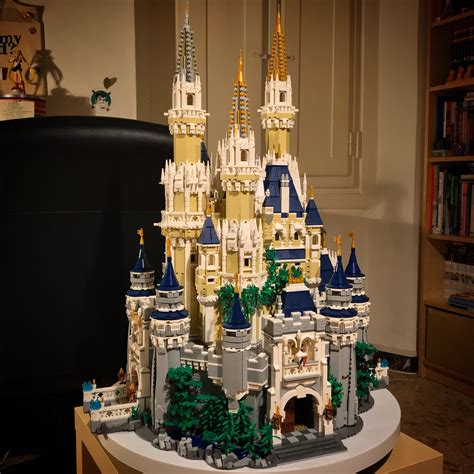 My own Lego Cinderella Castle 360° 2.1 #2 Flower power Lego Disney ...