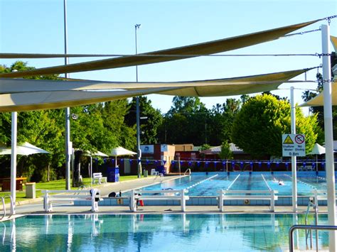 Albury Swimming Centre - Albury, NSW 2640