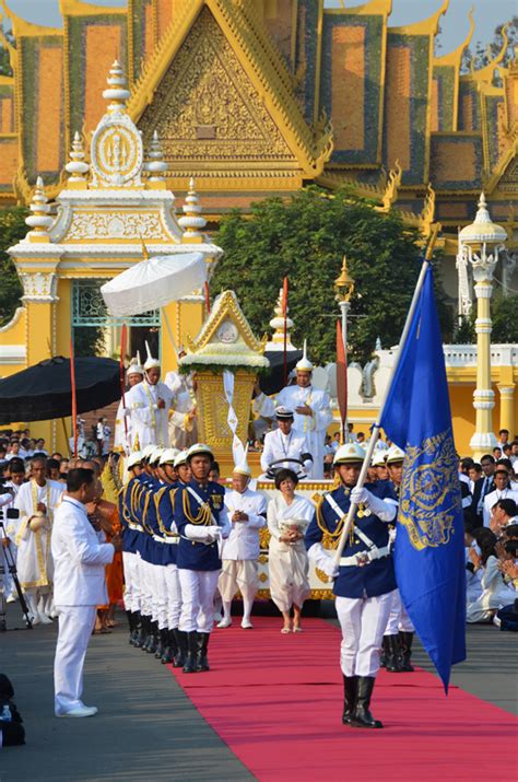 LTO Cambodia: Funeral of Sihanouk: Day 1, Procession