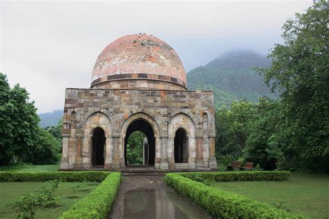 Champaner-Pavagadh Archaeological Park Map - Central Gujarat, India - Mapcarta