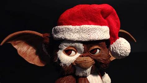 SANTA GIZMO Gremlins Action Figure Review - YouTube