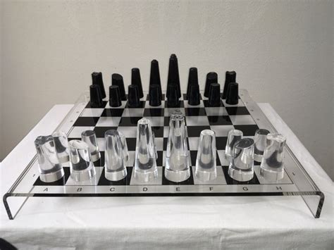 Artistic modern chess set - Catawiki