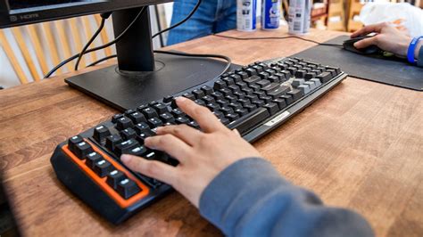 Best HyperX keyboard | WKRN News 2