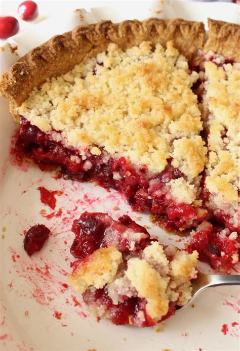 Thanksgiving Cranberry Pie Recipe ~ Vegan • Veggie Society