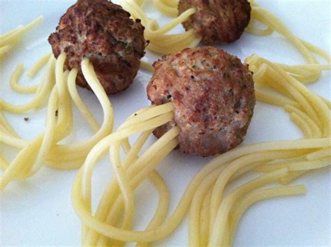 Spaghetti & Meatballs - Sicilian Girl