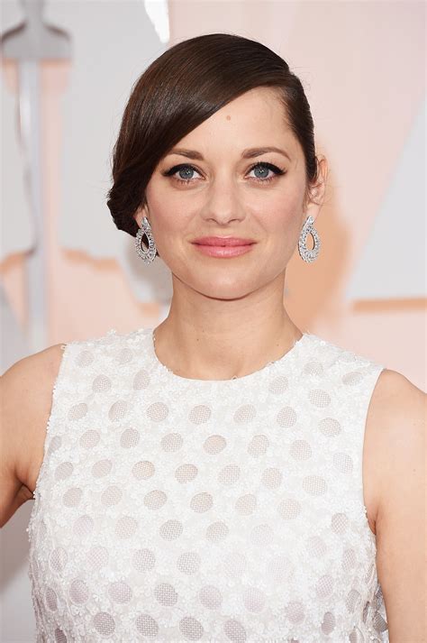 Marion Cotillard | See Every Award-Winning Oscars Beauty Look From 2015 ...