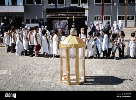 Maqam ibrahim kaaba hi-res stock photography and images - Alamy