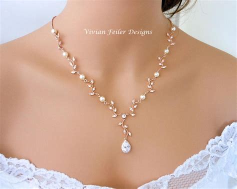 Wedding Necklace Pearl Rose Gold Y Bridal VINE LEAF BACKDROP | Etsy | Bridal jewelry sets, Pearl ...