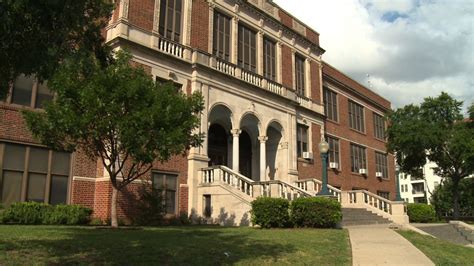 In This Dallas School, A Safe Space For Homeless Kids | American ...