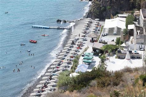 White Beach - Lipari | The World of Sicily