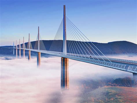 Viaduto de Millau: a ponte estaiada mais alta do mundo - MDig