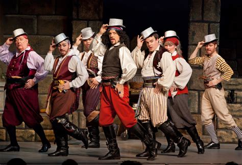 ‘Pirates of Penzance’ at Symphony Space - Review - The New York Times