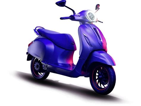 Bajaj Chetak Price in India | Bajaj Chetak electric scooter launched today: Price, specs, range ...