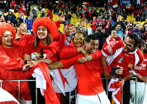 Tongan duo relive their famous victory over France | Rugby World Cup