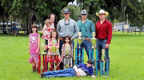 FLORIDA’S FAMOUS WHIP-POPPING FAMILY – Florida Country & Coast Magazine