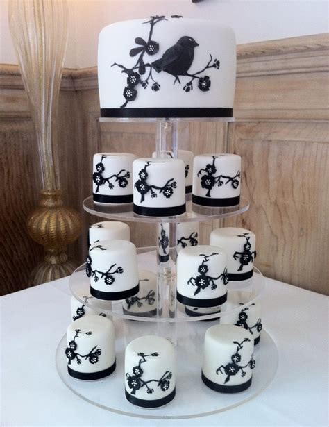 more bird wedding cakes | Beautiful cake designs, Wedding cake birds ...