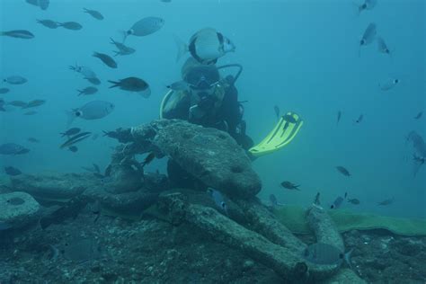 History and art underwater: World's breathtaking underwater museums ...