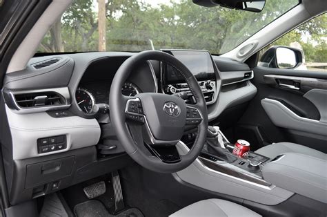 Top 99+ about toyota highlander 2020 interior latest - in.daotaonec