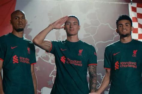 Liverpool and Nike reveal new third kit for 2022/23 season - Liverpool Echo