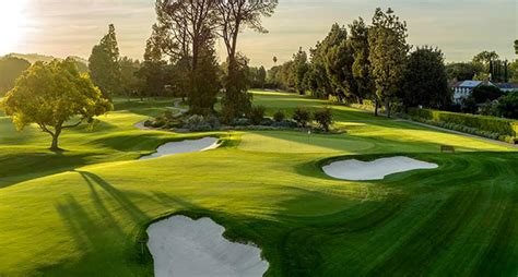 Lakeside Golf Club - Pacific Coast Golf Guide