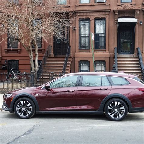 Buick Regal TourX shows the secret cool of station wagons - The Verge