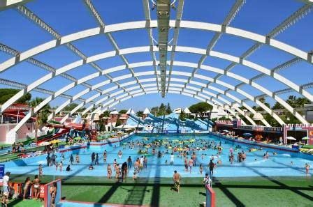 Theme and water parks in Albufeira, are probably the best way to keep your family entertained ...