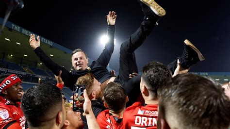 Leyton Orient clash DELAYED after floodlights go out - but team get PROMOTED as fans celebrate ...