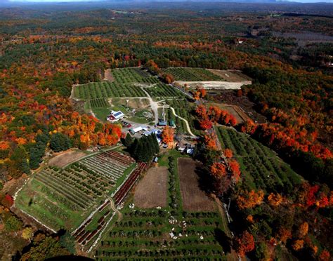 Red Apple Farm, Phillipston, MA - Family Farm - Apples, Country Store