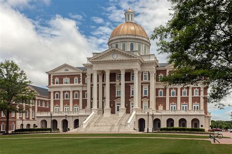 Christopher Newport University Campus | Flickr