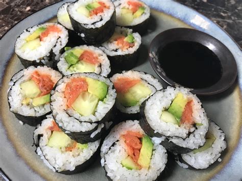 Homemade smoked salmon sushi : r/HealthyFood