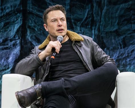 Why Elon Musk Thinks It's OK to Walk out of Meetings | Reader's Digest