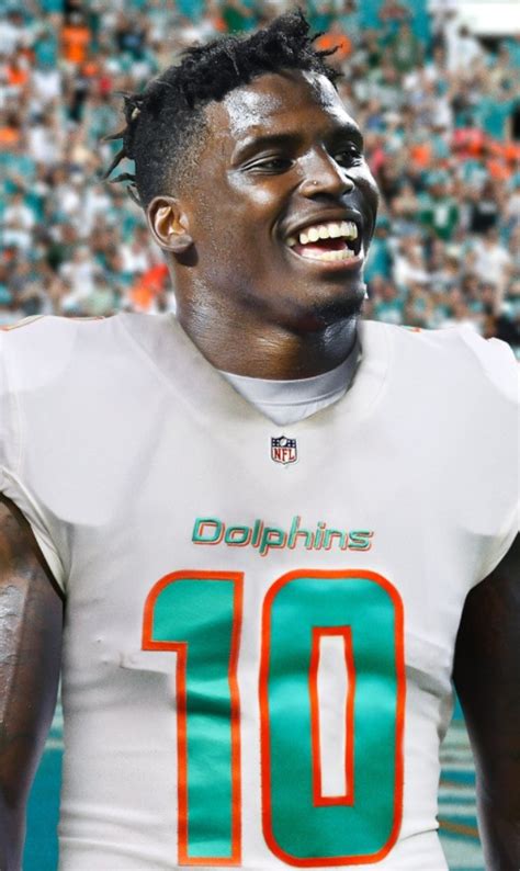 PHOTO Tyreek Hill In A Miami Dolphins Uniform