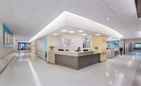 PHOTO TOUR: Virginia Hospital Center - HCD Magazine