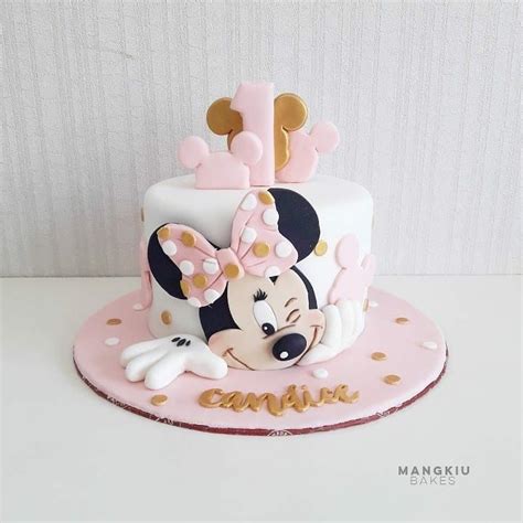 Minnie Mouse Pink Gold Cake | Minnie mouse birthday cakes, Minnie cake, Minnie birthday